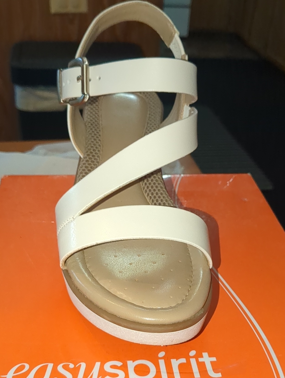 Easy Spirit Women's White Crisscross Ankle Strap Sandal
